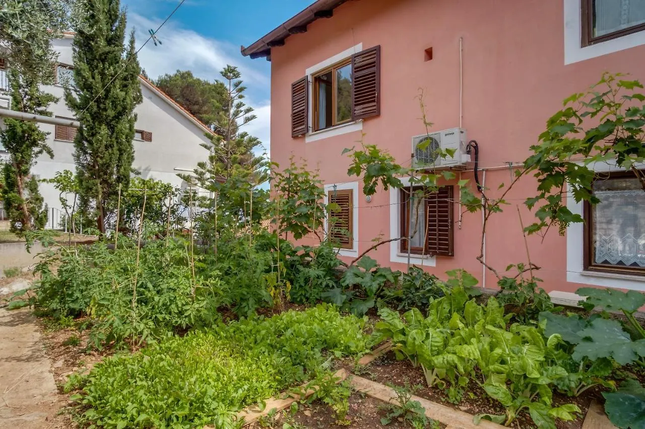 Apartments Villa Julija Mali Losinj 0*,  Croatia