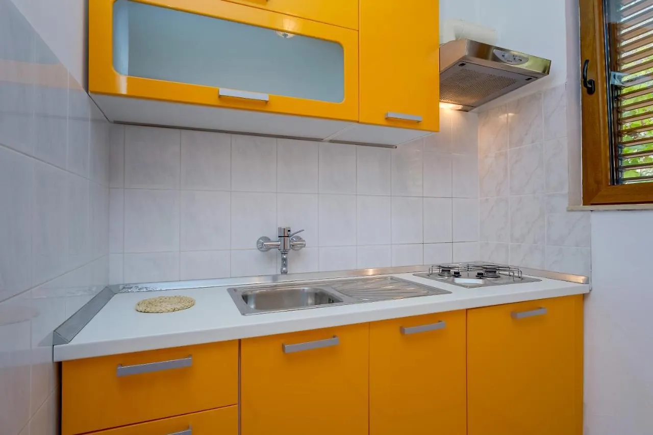 Apartments Villa Julija Mali Losinj