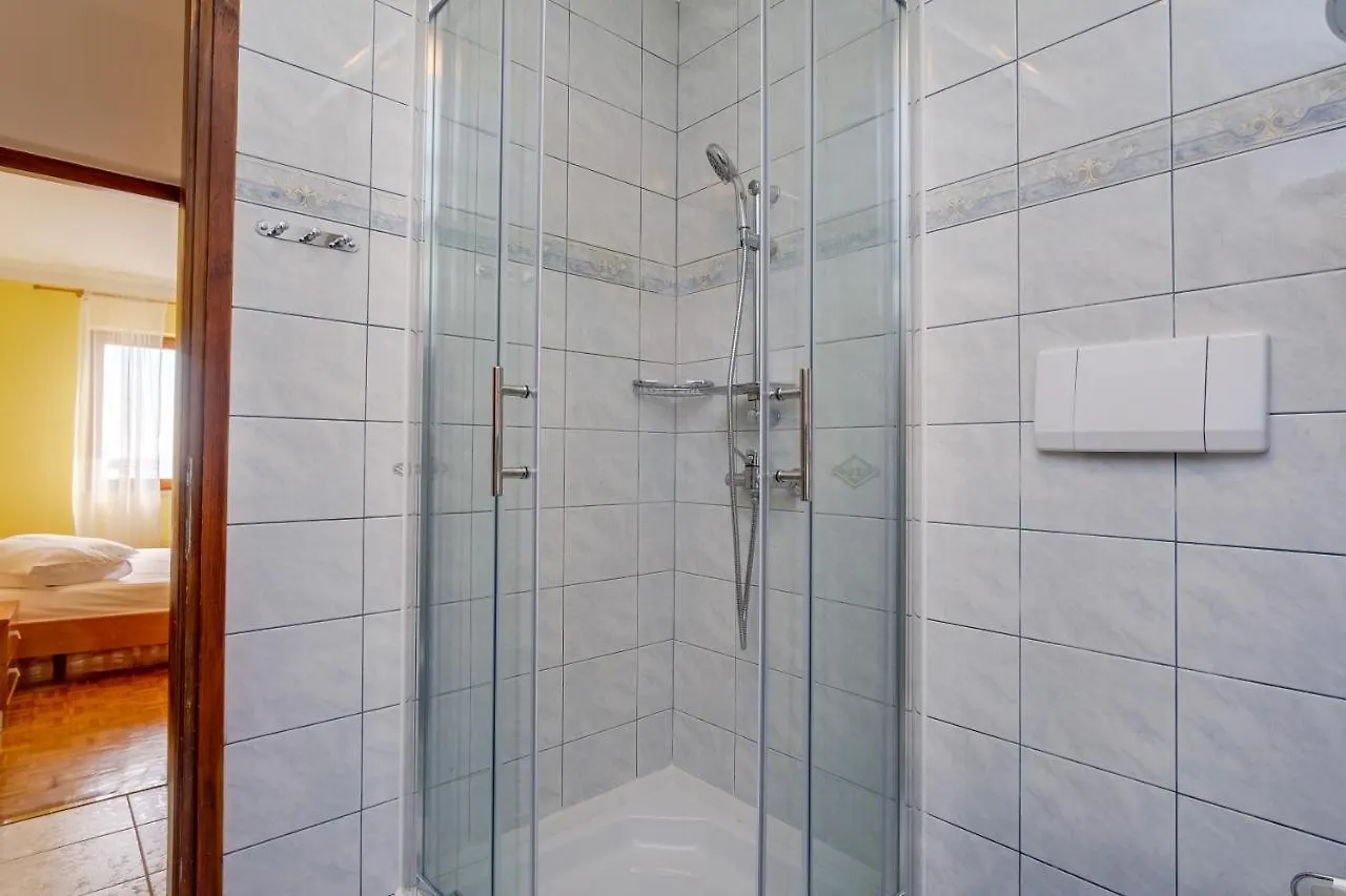 Apartments Villa Julija Mali Losinj