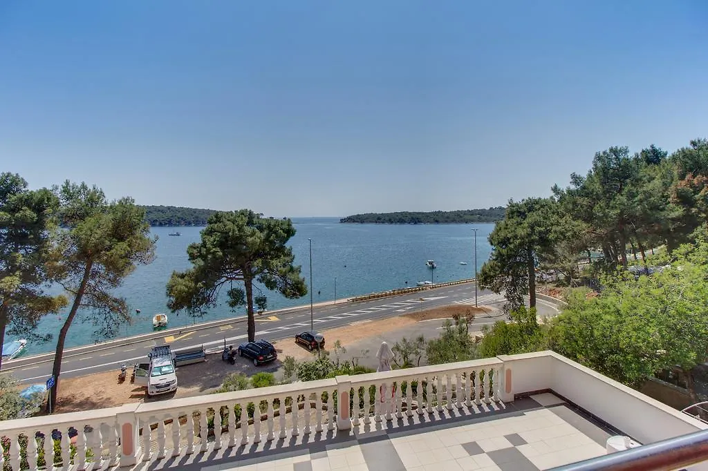 Apartments Villa Julija Mali Losinj