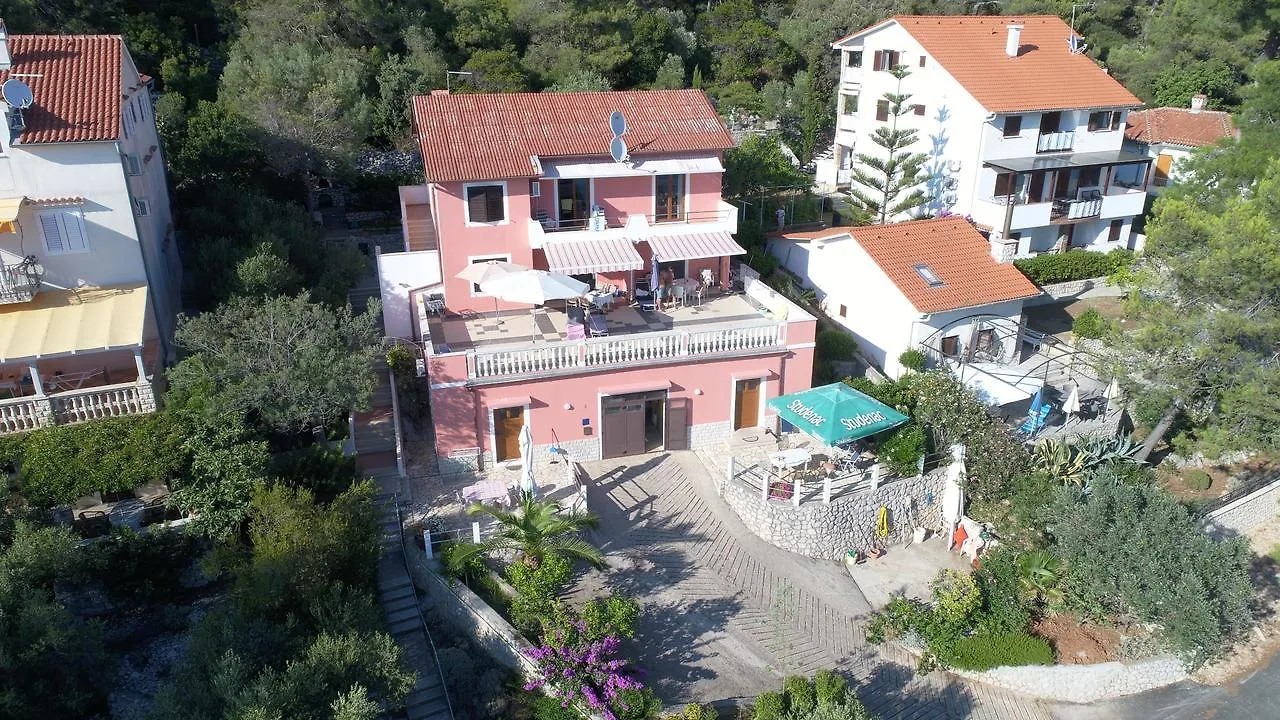 Apartments Villa Julija Mali Losinj